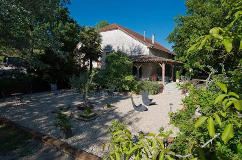 Auberge Du Canabal Lauzerte Εξωτερικό φωτογραφία